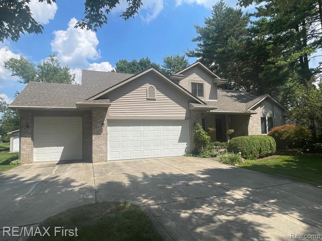 3703 Donley Avenue Rochester Hills, MI 48309 - Photo 1 of 25