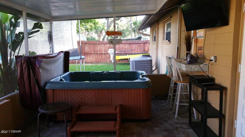 1424 Ruthbern Road Daytona Beach, FL 32114 - Photo 13 of 14 ISahrpyxa2g7u31000000000