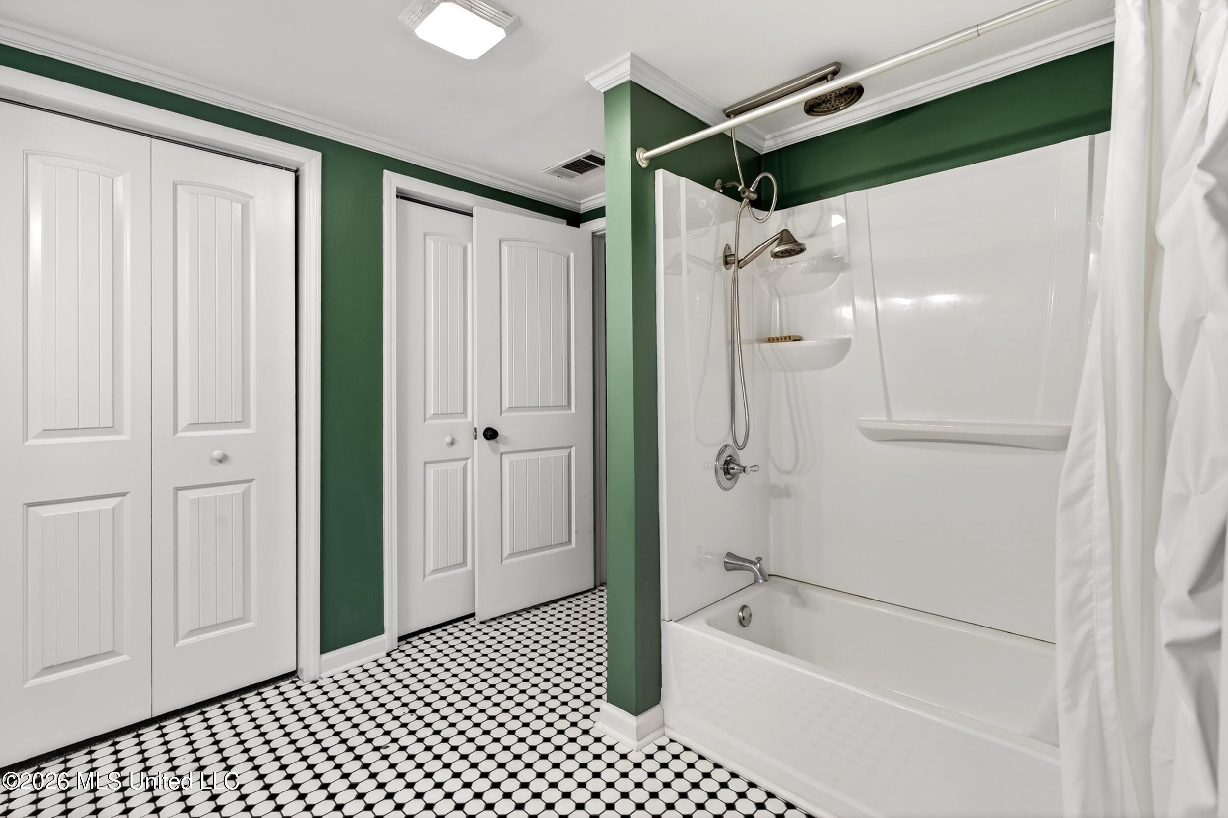 18 Gale Davis Road Lumberton, MS 39455 - Photo 30 of 67 30_30_primarybathroom