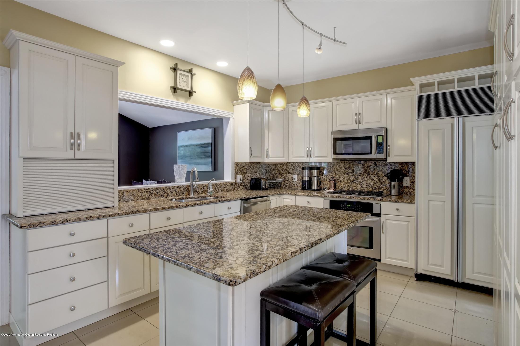 1 Rue Monet Jackson, NJ 08527 - Photo 15 of 35 13-Kitchen