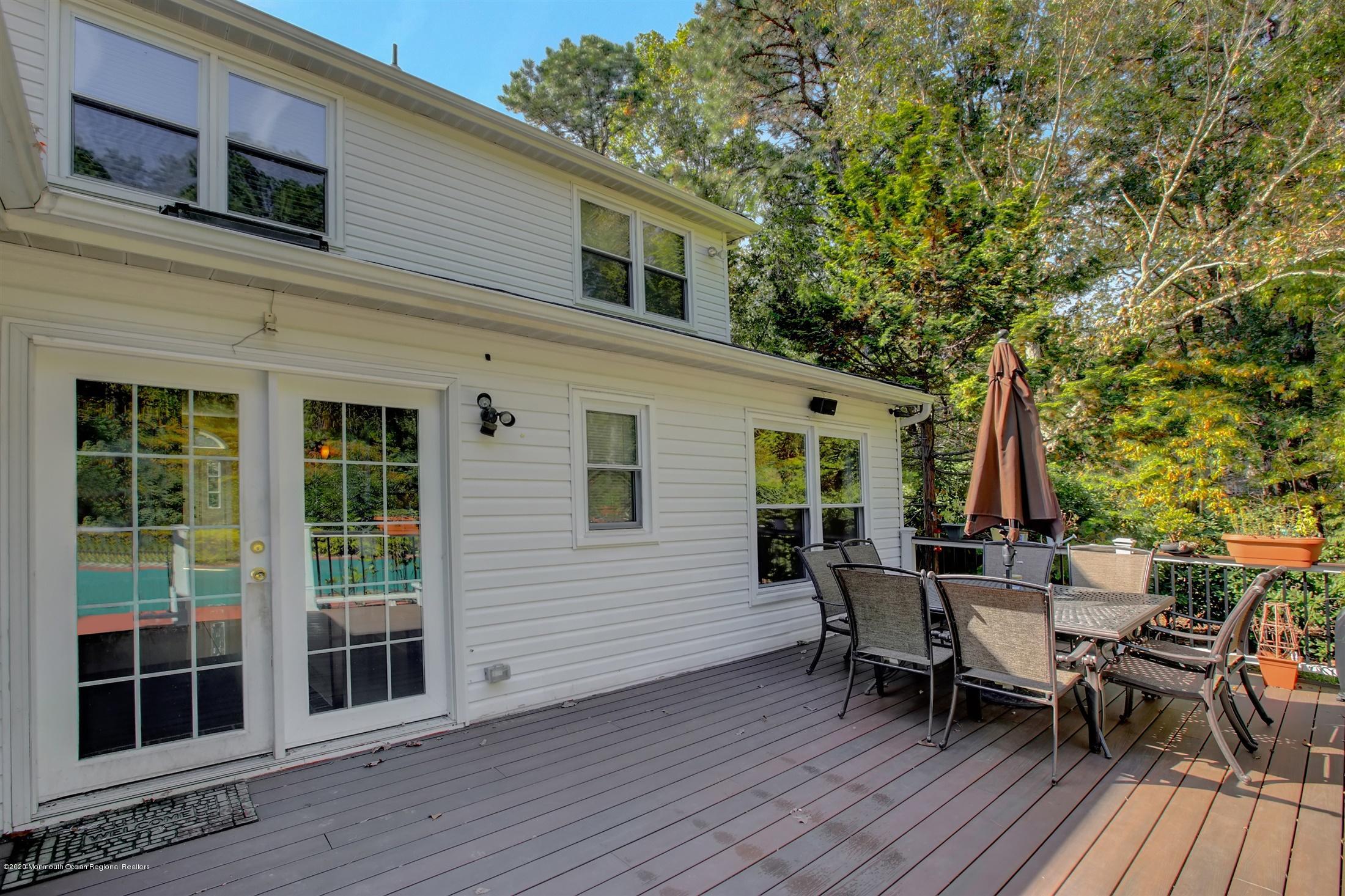 1 Rue Monet Jackson, NJ 08527 - Photo 32 of 35 31-Deck
