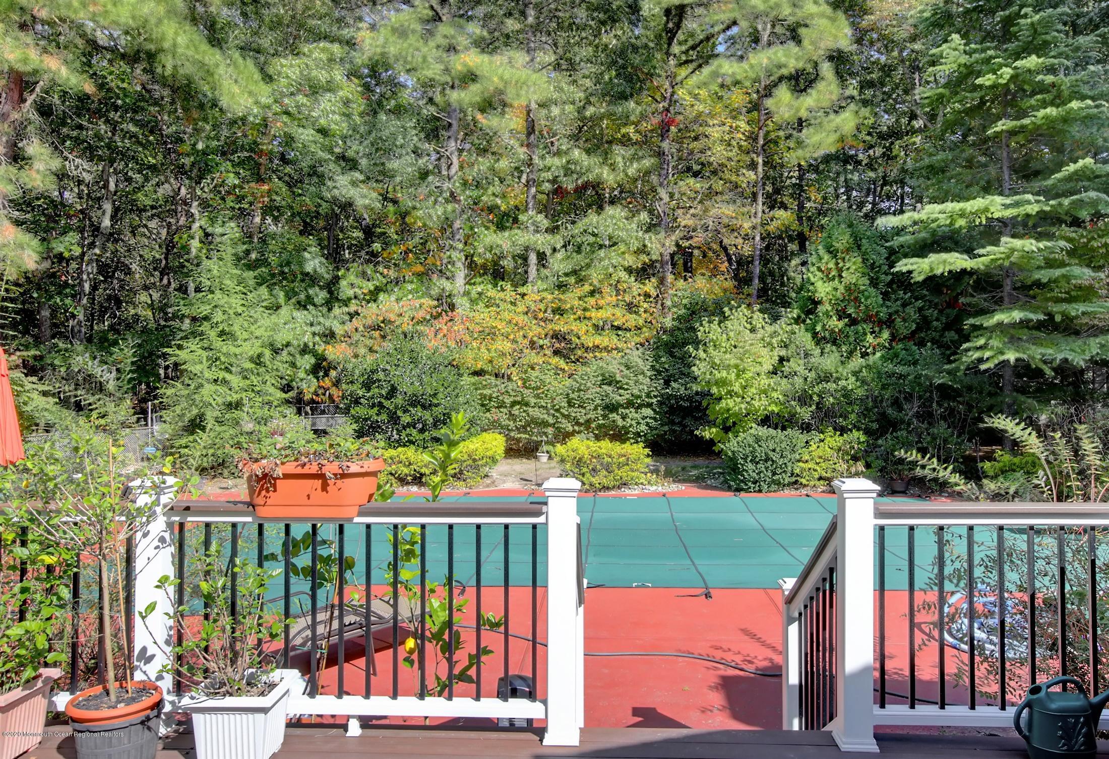 1 Rue Monet Jackson, NJ 08527 - Photo 33 of 35 33-Deck View