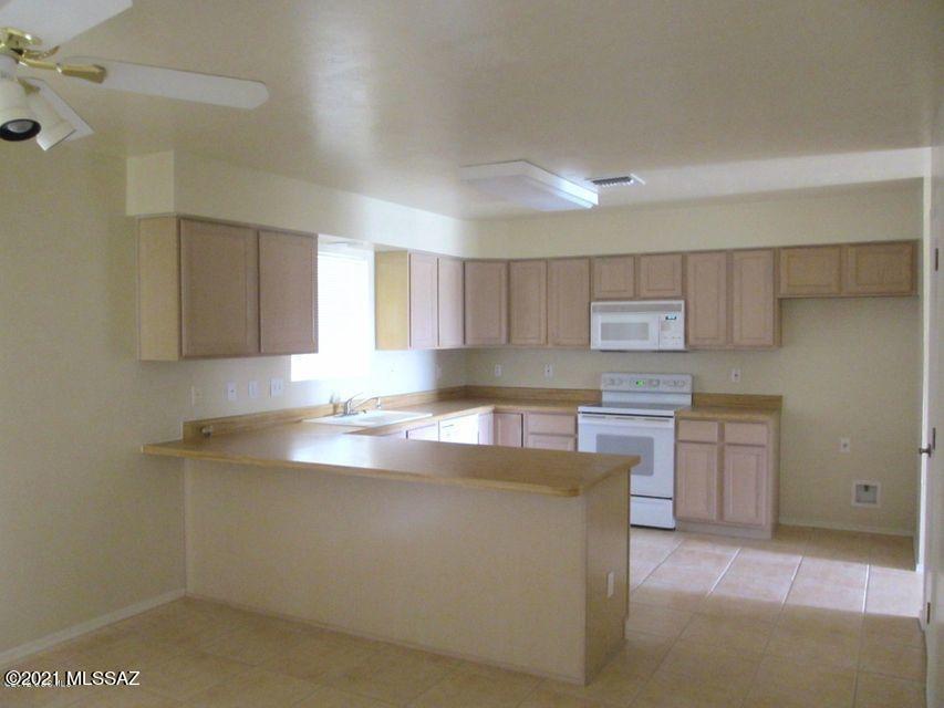 976 Calle Amarillo Rio Rico, AZ 85648 - Photo 27 of 38