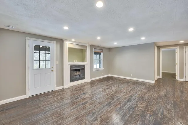 $3,200 | 20401 Matterhorn Drive, Lawrenceburg, IN 47025