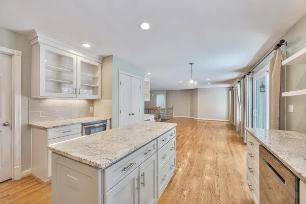 $3,200 | 20401 Matterhorn Drive, Lawrenceburg, IN 47025