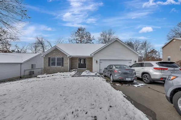 $3,200 | 20401 Matterhorn Drive, Lawrenceburg, IN 47025
