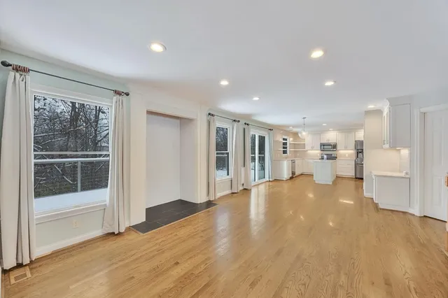 $3,200 | 20401 Matterhorn Drive, Lawrenceburg, IN 47025