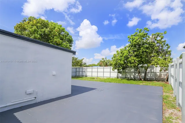 $424,900 | Opa-Locka, Opa-Locka, FL 33054