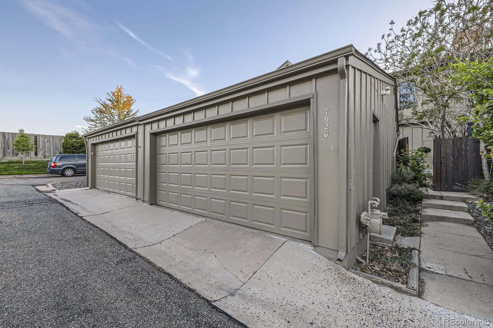 7920 East Phillips Circle Centennial, CO 80112 - Photo 11 of 13