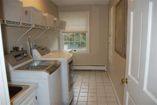 337 Appleton Street North Andover, MA 01845 - Photo 12 of 22 Gallery Image 12