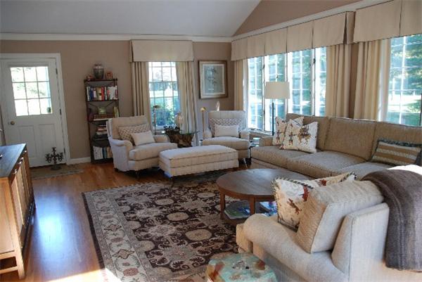 337 Appleton Street North Andover, MA 01845 - Photo 8 of 22 Gallery Image 8
