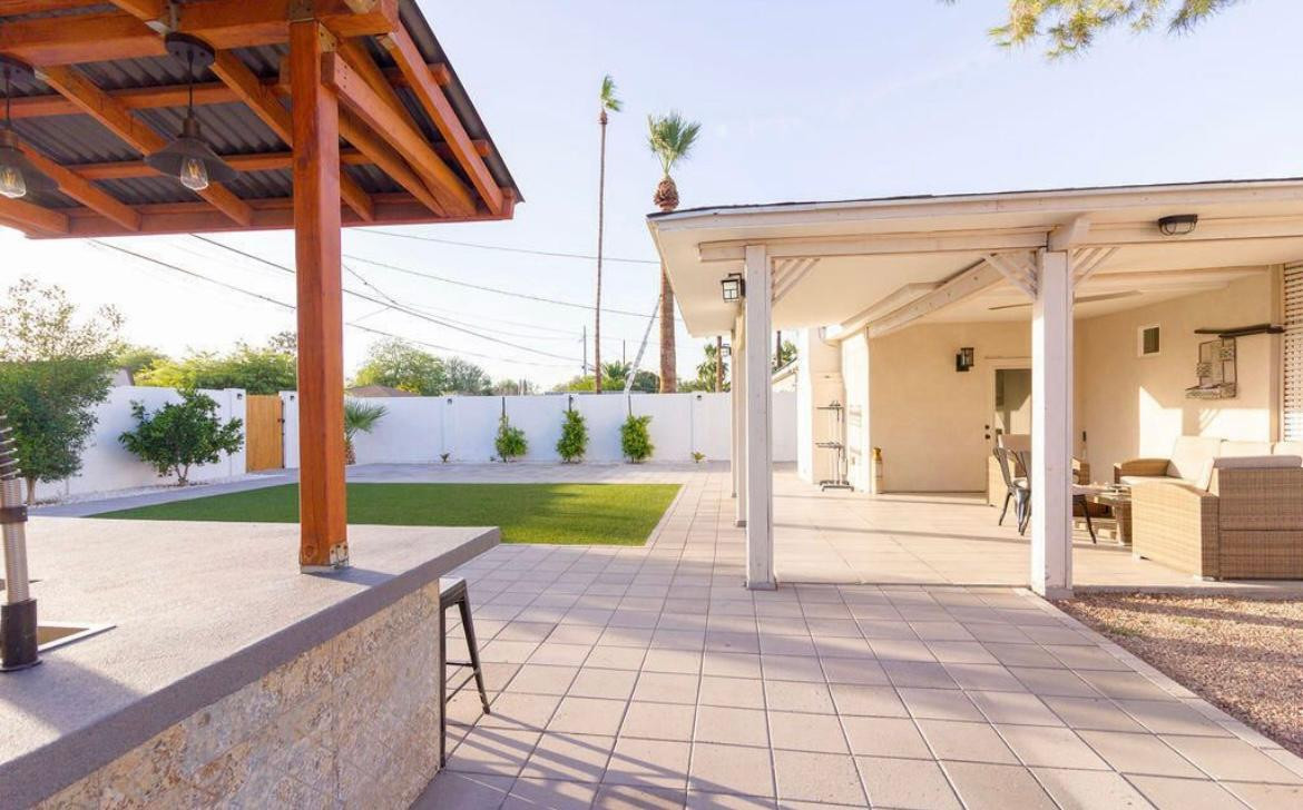 4214 North 20th Street Phoenix, AZ 85016 - Photo 22 of 40 a view of a entrance front of the house