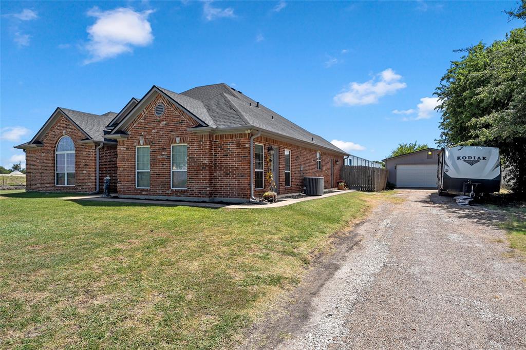 3696 Old Lorena Road Lorena, TX 76655 - Photo 2 of 27