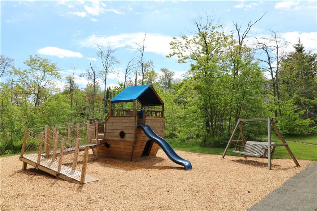 1871 Eagles Ridge Way Hidden Valley, PA 15502 - Photo 36 of 40