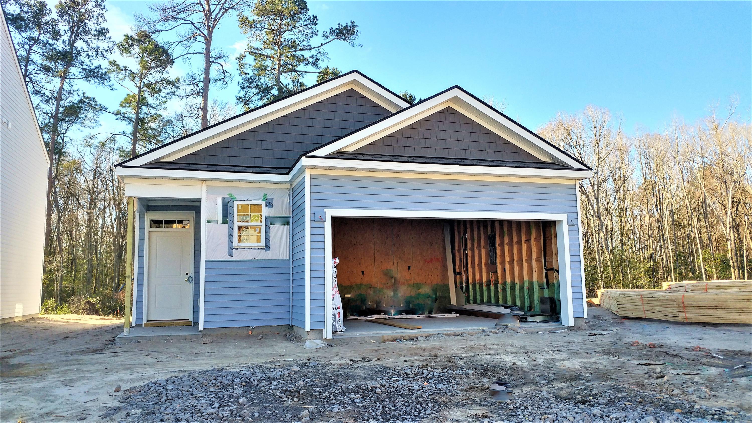 9801 Seed Street Ladson, SC 29456 - Photo 1 of 41 20170127_092602_HDR