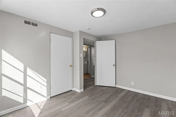 $3,800,000 | 1000 Wild Cherry Lane, University City, MO 63130