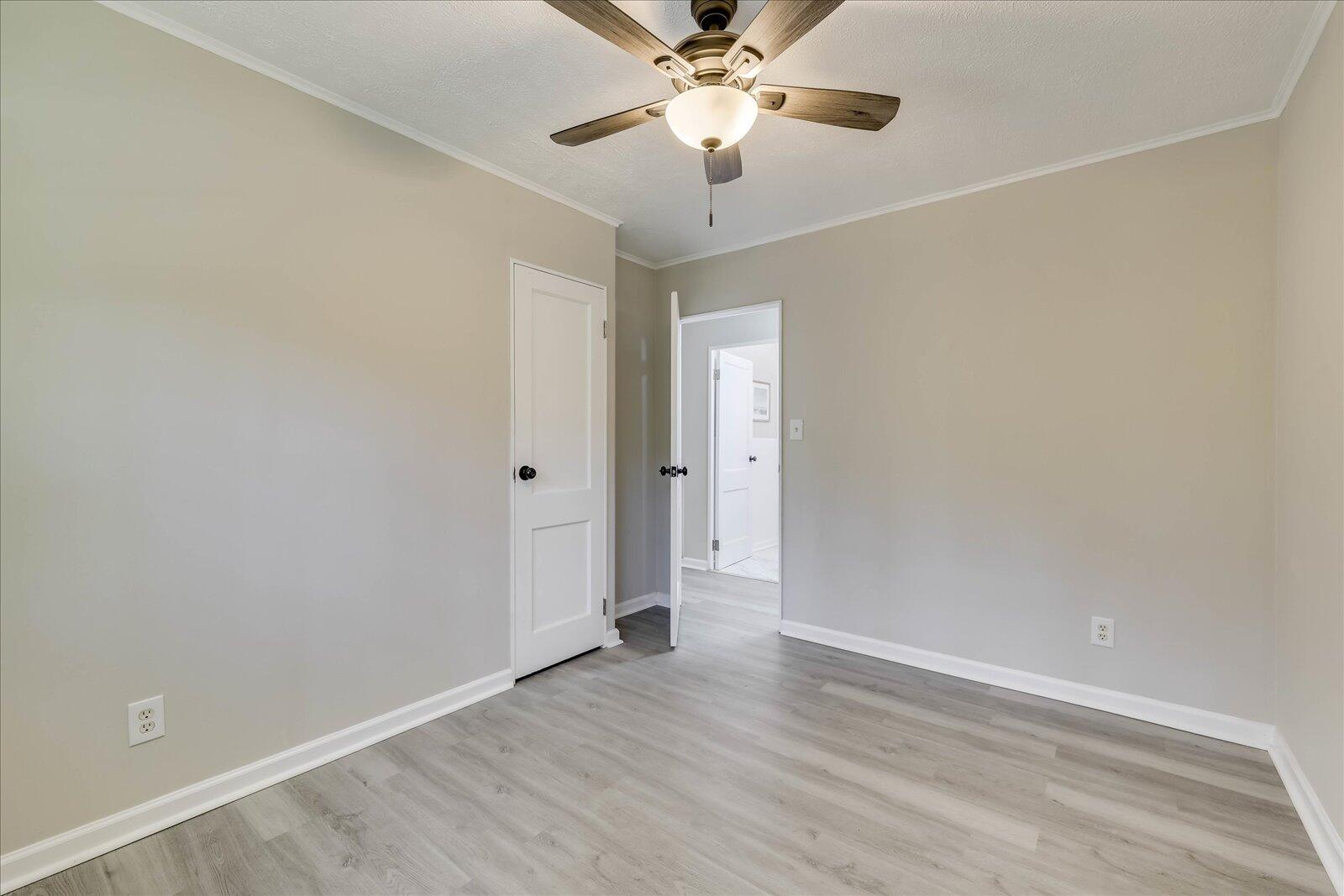726 West Rollingwood Road Aiken, SC 29801 - Photo 25 of 29 Gallery Image 25