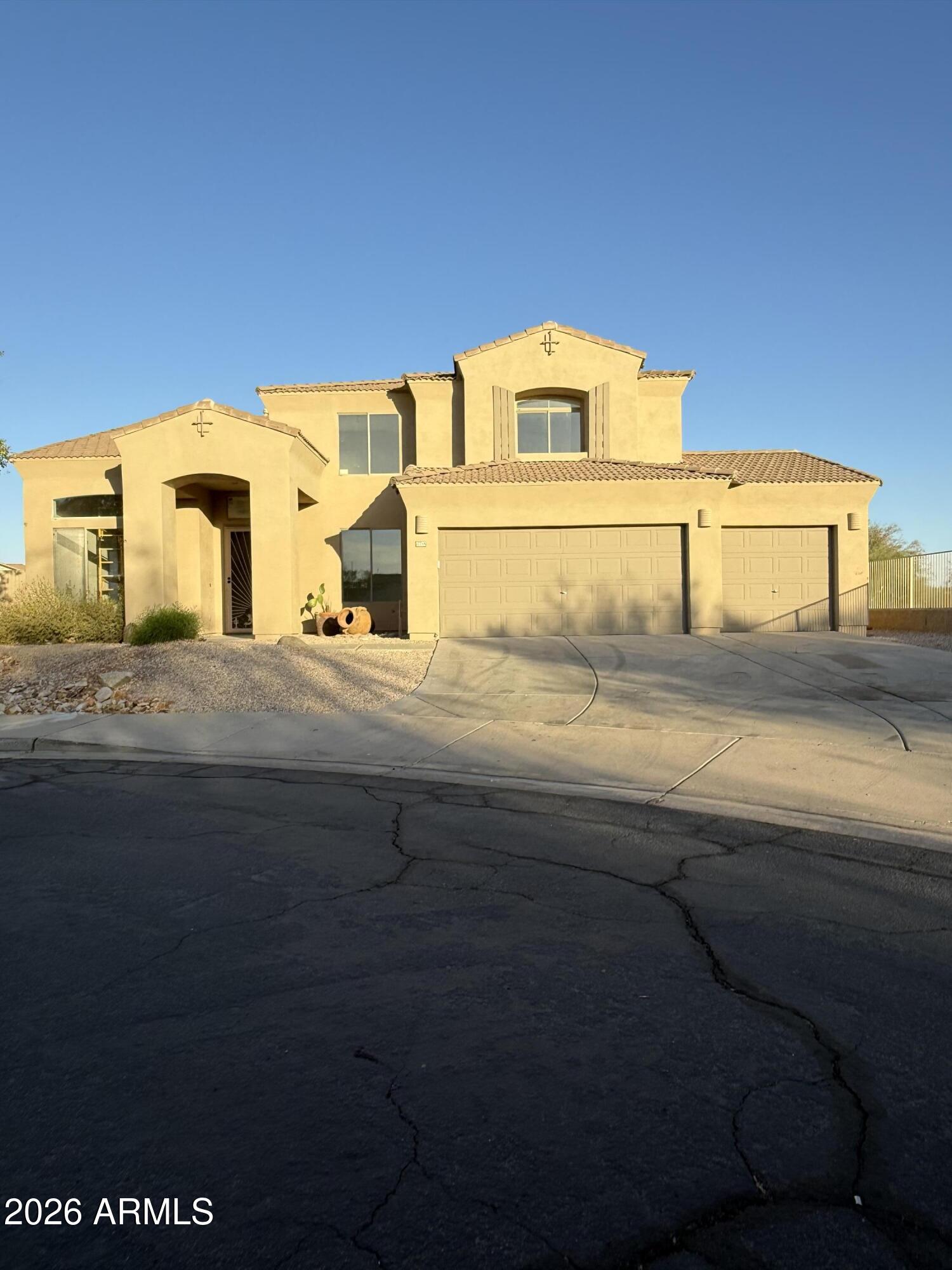 17755 West Copper Ridge Drive Goodyear, AZ 85338 - Photo 2 of 6
