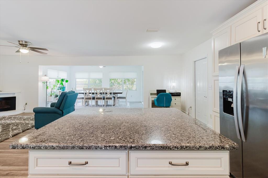 2032 West Ridge Drive Clearwater, FL 33763 - Photo 15 of 72