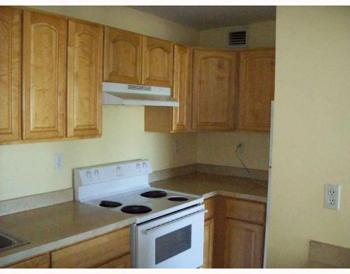 505 South Pine Island Road, Unit 308B Plantation, FL 33324 - Photo 6 of 12 Kitchen