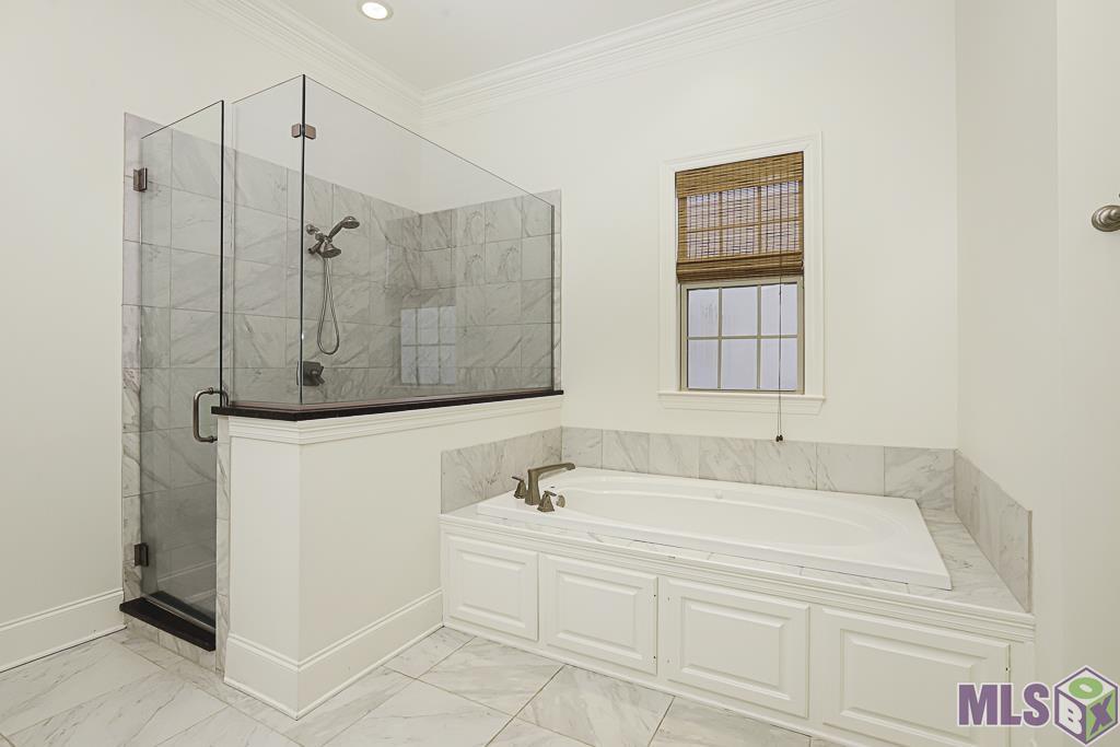 10727 Creek Lane Baton Rouge, LA 70810 - Photo 23 of 36