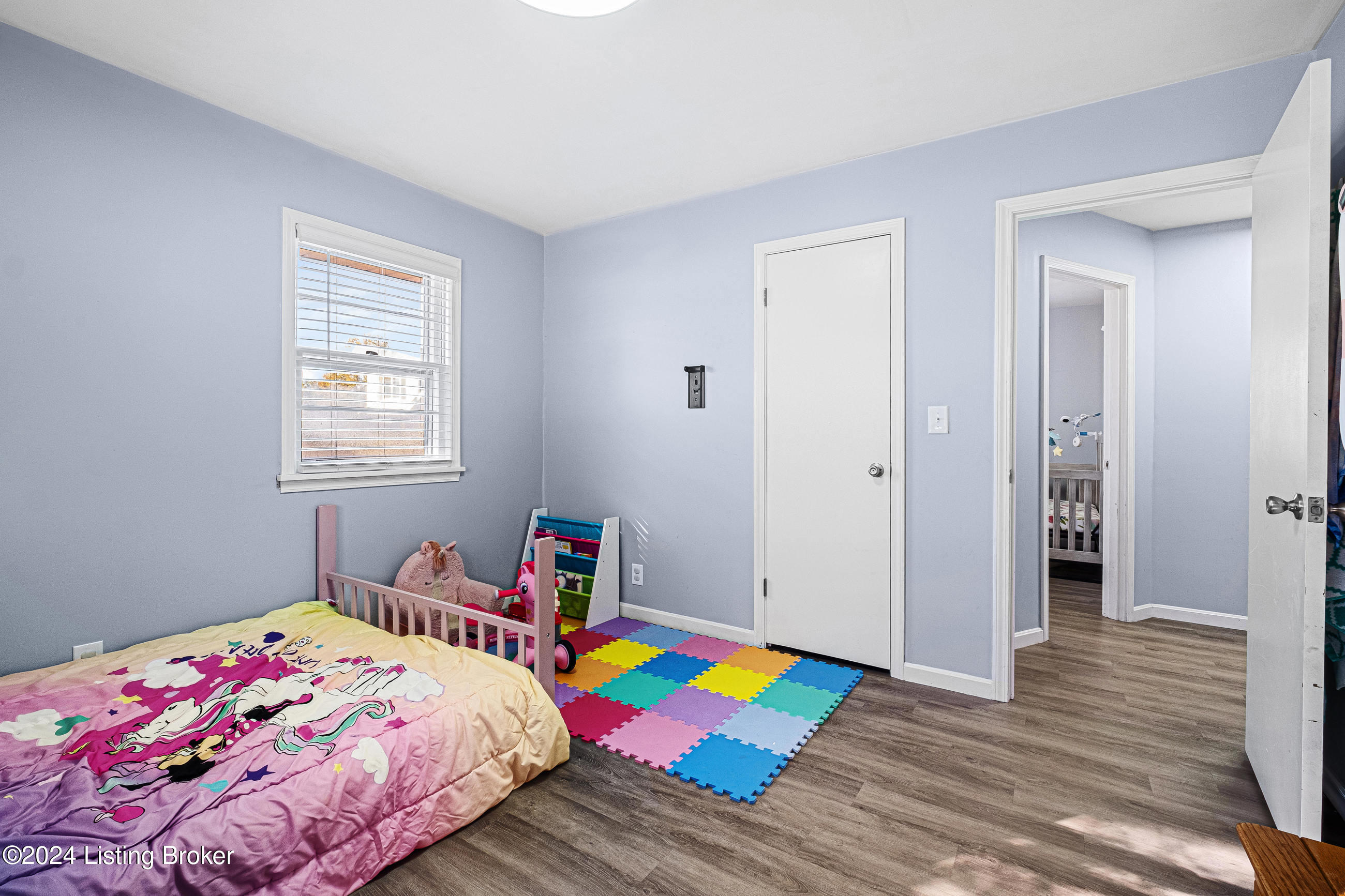 9809 Fairmount Road Louisville, KY 40291 - Photo 21 of 34 9809 fairmount_058