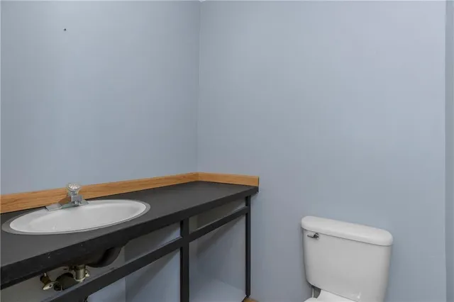 $280,000 | 5701 Russell Street, Mission, KS 66202