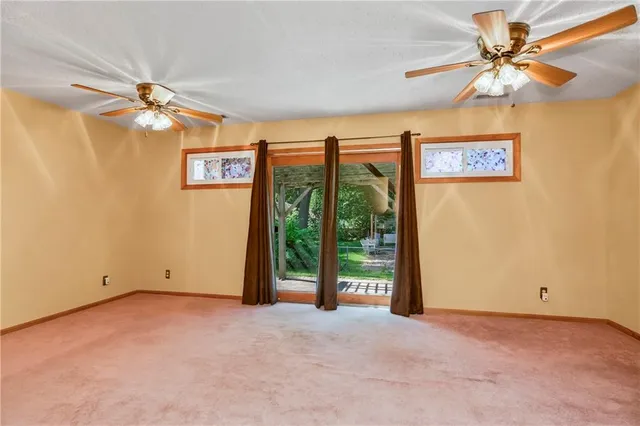 $280,000 | 5701 Russell Street, Mission, KS 66202