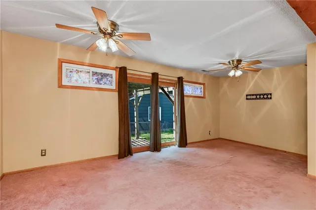 $280,000 | 5701 Russell Street, Mission, KS 66202