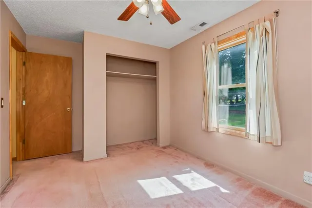 $280,000 | 5701 Russell Street, Mission, KS 66202