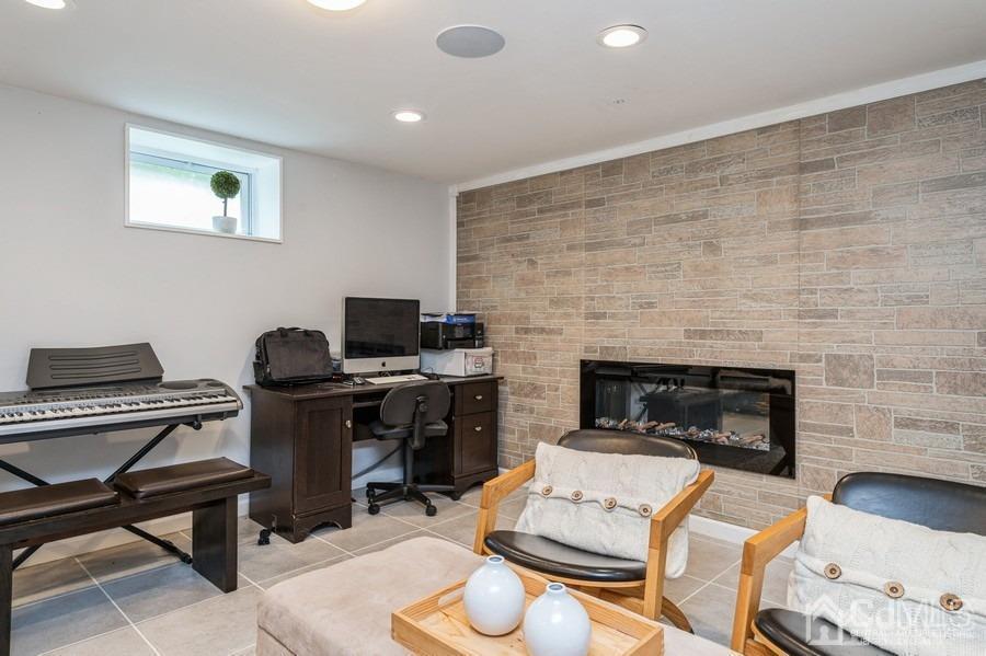 1197 Huron Road North Brunswick, NJ 08902 - Photo 24 of 27 Gallery Image 24