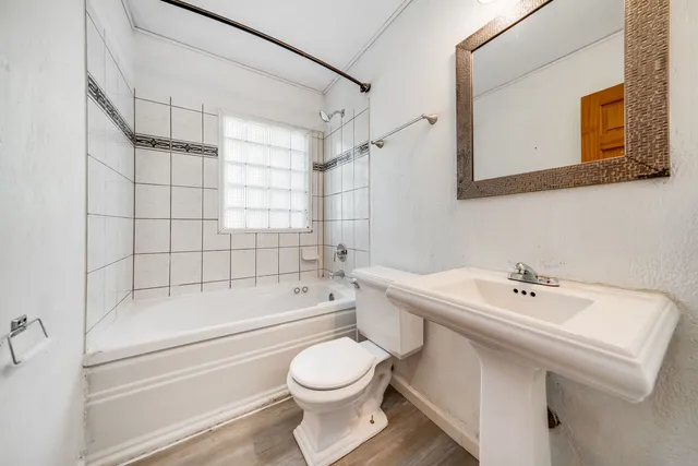 $170,000 | 417 27th Street, Rockford, IL 61108