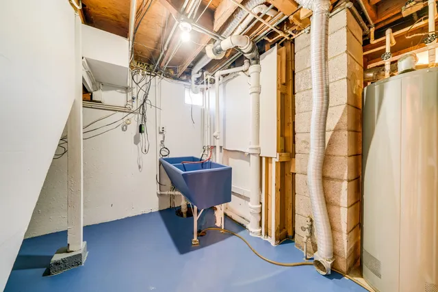 $170,000 | 417 27th Street, Rockford, IL 61108