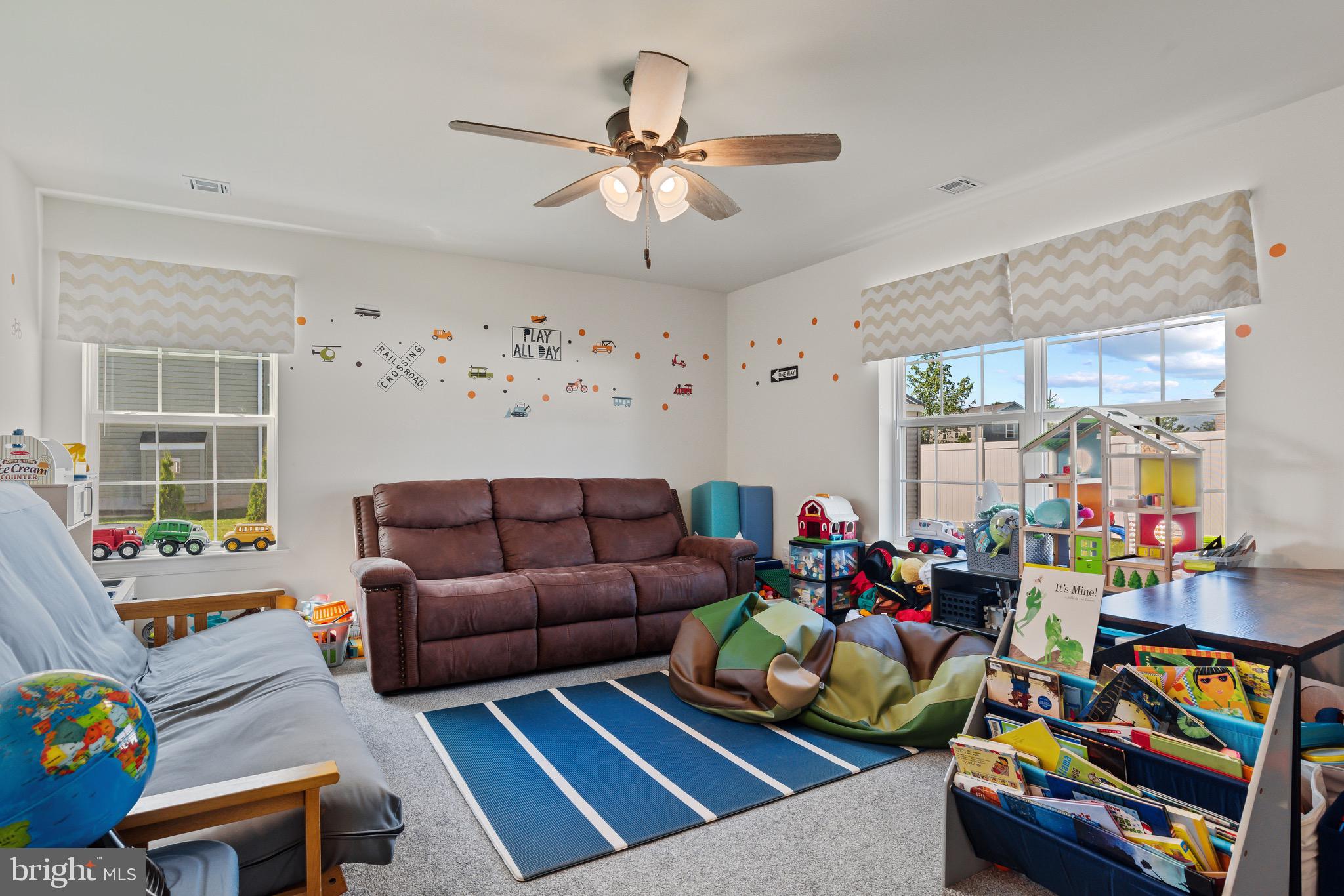 216 Eagle Road Dillsburg, PA 17019 - Photo 18 of 35 1st floor Owners Suite used as playroom