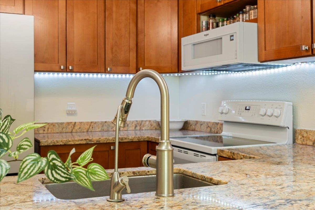 2747 South Kihei Road, Unit E104 Kihei, HI 96753 - Photo 7 of 49