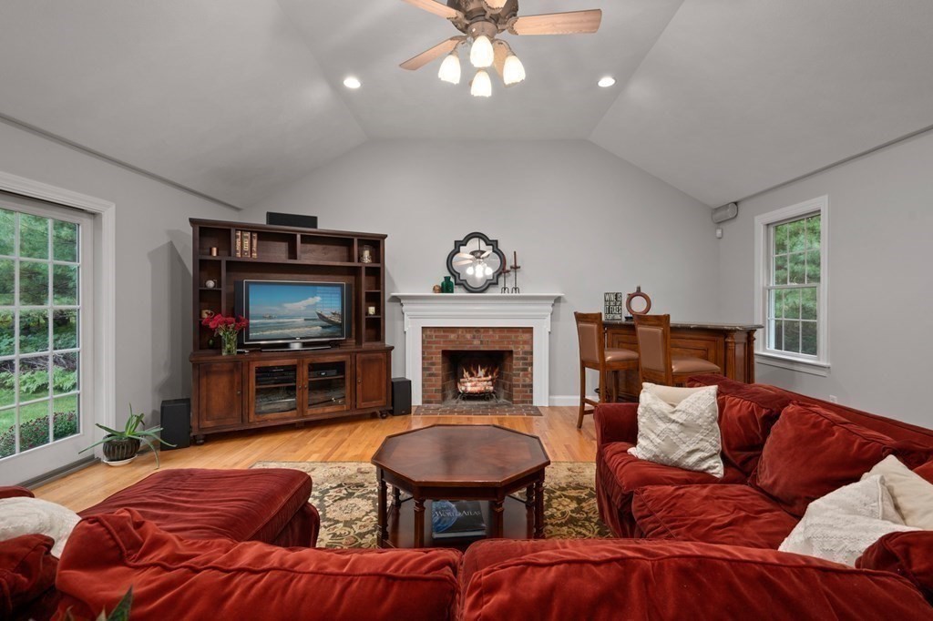8 Malm Road North Reading, MA 01864 - Photo 9 of 42 Gallery Image 9