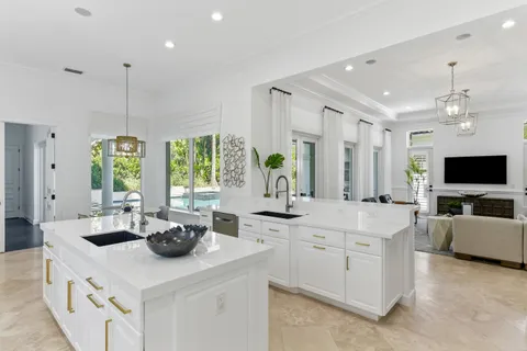 $6,450,000 | 11513 Green Bayberry Drive, Palm Beach Gardens, FL 33418