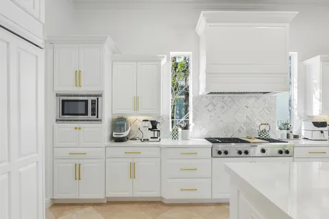 $6,450,000 | 11513 Green Bayberry Drive, Palm Beach Gardens, FL 33418