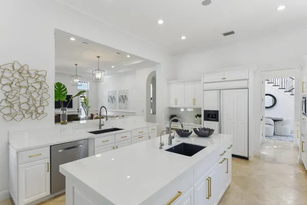 $6,450,000 | 11513 Green Bayberry Drive, Palm Beach Gardens, FL 33418