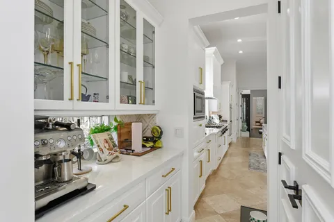 $6,850,000 | 11513 Green Bayberry Drive, Palm Beach Gardens, FL 33418