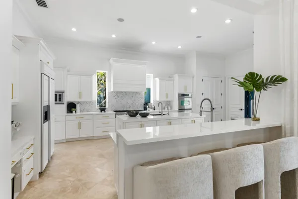 $6,450,000 | 11513 Green Bayberry Drive, Palm Beach Gardens, FL 33418