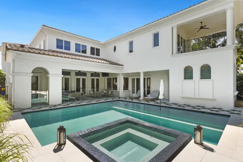 $6,450,000 | 11513 Green Bayberry Drive, Palm Beach Gardens, FL 33418
