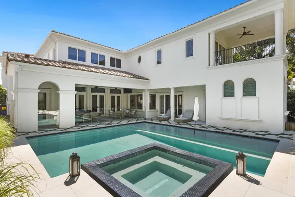 $6,450,000 | 11513 Green Bayberry Drive, Palm Beach Gardens, FL 33418
