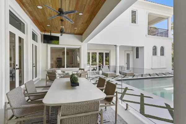 $6,450,000 | 11513 Green Bayberry Drive, Palm Beach Gardens, FL 33418