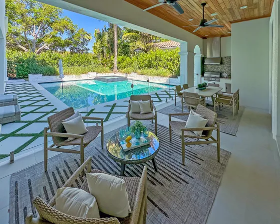 $6,450,000 | 11513 Green Bayberry Drive, Palm Beach Gardens, FL 33418