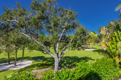 $6,850,000 | 11513 Green Bayberry Drive, Palm Beach Gardens, FL 33418