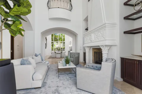 $6,450,000 | 11513 Green Bayberry Drive, Palm Beach Gardens, FL 33418