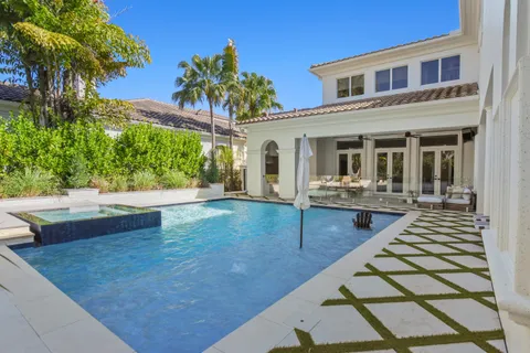 $6,850,000 | 11513 Green Bayberry Drive, Palm Beach Gardens, FL 33418