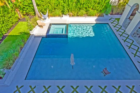 $6,850,000 | 11513 Green Bayberry Drive, Palm Beach Gardens, FL 33418