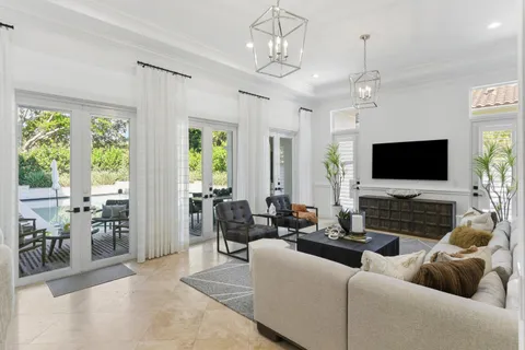 $6,450,000 | 11513 Green Bayberry Drive, Palm Beach Gardens, FL 33418